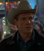 ROSWELL_-_E1X20_MAX_TO_THE_MAX_424.jpg