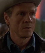 ROSWELL_-_E1X20_MAX_TO_THE_MAX_428.jpg