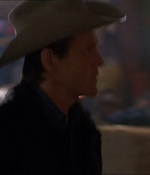 ROSWELL_-_E1X20_MAX_TO_THE_MAX_443.jpg