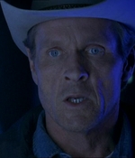 ROSWELL_-_E1X20_MAX_TO_THE_MAX_587.jpg