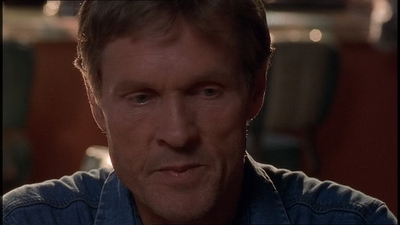 ROSWELL_-_E1X21_THE_WHITE_ROOM_125.jpg