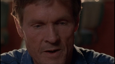 ROSWELL_-_E1X21_THE_WHITE_ROOM_163.jpg