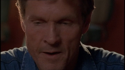 ROSWELL_-_E1X21_THE_WHITE_ROOM_174.jpg
