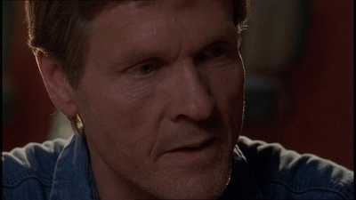 ROSWELL_-_E1X21_THE_WHITE_ROOM_184.jpg