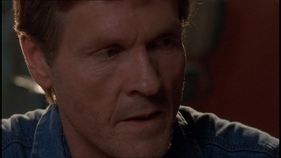ROSWELL_-_E1X21_THE_WHITE_ROOM_211.jpg