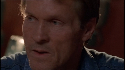ROSWELL_-_E1X21_THE_WHITE_ROOM_223.jpg