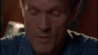 ROSWELL_-_E1X21_THE_WHITE_ROOM_230.jpg