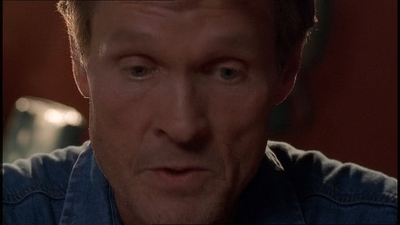 ROSWELL_-_E1X21_THE_WHITE_ROOM_242.jpg
