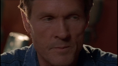 ROSWELL_-_E1X21_THE_WHITE_ROOM_262.jpg