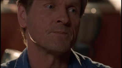 ROSWELL_-_E1X21_THE_WHITE_ROOM_273.jpg