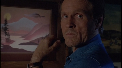 ROSWELL_-_E1X21_THE_WHITE_ROOM_287.jpg