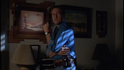 ROSWELL_-_E1X21_THE_WHITE_ROOM_306.jpg