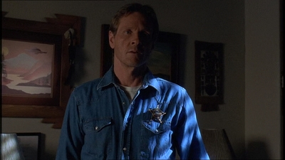 ROSWELL_-_E1X21_THE_WHITE_ROOM_331.jpg