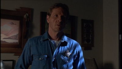 ROSWELL_-_E1X21_THE_WHITE_ROOM_342.jpg