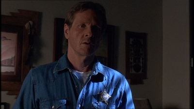ROSWELL_-_E1X21_THE_WHITE_ROOM_365.jpg