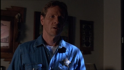 ROSWELL_-_E1X21_THE_WHITE_ROOM_366.jpg