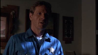 ROSWELL_-_E1X21_THE_WHITE_ROOM_373.jpg