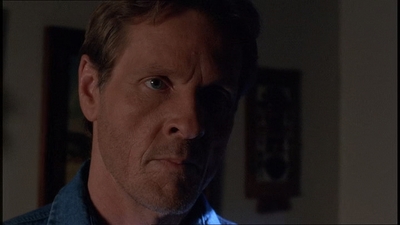 ROSWELL_-_E1X21_THE_WHITE_ROOM_407.jpg