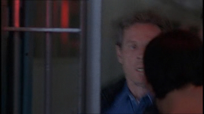 ROSWELL_-_E1X21_THE_WHITE_ROOM_443.jpg
