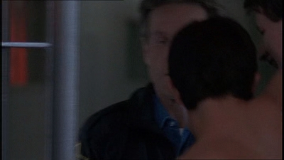 ROSWELL_-_E1X21_THE_WHITE_ROOM_452.jpg