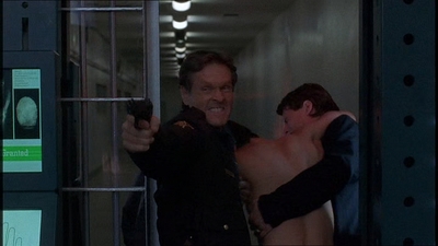 ROSWELL_-_E1X21_THE_WHITE_ROOM_516.jpg
