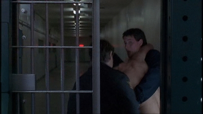 ROSWELL_-_E1X21_THE_WHITE_ROOM_529.jpg