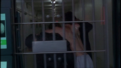 ROSWELL_-_E1X21_THE_WHITE_ROOM_564.jpg
