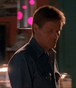 ROSWELL_-_E1X21_THE_WHITE_ROOM_004.jpg