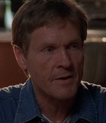 ROSWELL_-_E1X21_THE_WHITE_ROOM_061.jpg