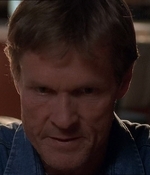 ROSWELL_-_E1X21_THE_WHITE_ROOM_095.jpg