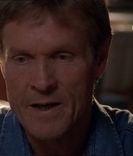 ROSWELL_-_E1X21_THE_WHITE_ROOM_105.jpg