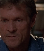 ROSWELL_-_E1X21_THE_WHITE_ROOM_114.jpg