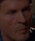 ROSWELL_-_E1X21_THE_WHITE_ROOM_182.jpg