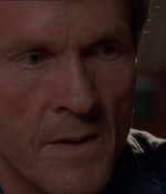 ROSWELL_-_E1X21_THE_WHITE_ROOM_200.jpg