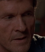 ROSWELL_-_E1X21_THE_WHITE_ROOM_214.jpg