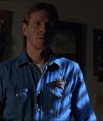 ROSWELL_-_E1X21_THE_WHITE_ROOM_323.jpg