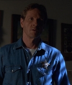 ROSWELL_-_E1X21_THE_WHITE_ROOM_337.jpg