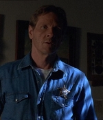 ROSWELL_-_E1X21_THE_WHITE_ROOM_338.jpg