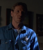 ROSWELL_-_E1X21_THE_WHITE_ROOM_342.jpg