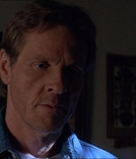 ROSWELL_-_E1X21_THE_WHITE_ROOM_395.jpg