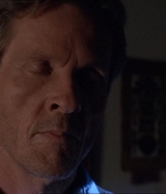 ROSWELL_-_E1X21_THE_WHITE_ROOM_416.jpg