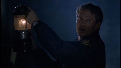 ROSWELL_-_E1X22_DESTINY_0055.jpg