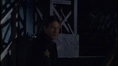 ROSWELL_-_E1X22_DESTINY_0074.jpg