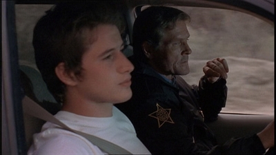 ROSWELL_-_E1X22_DESTINY_0083.jpg