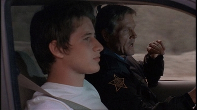 ROSWELL_-_E1X22_DESTINY_0085.jpg