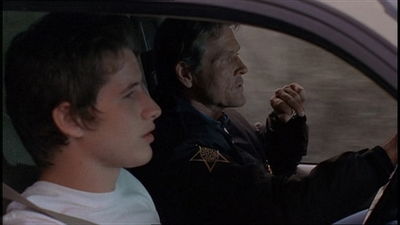 ROSWELL_-_E1X22_DESTINY_0107.jpg
