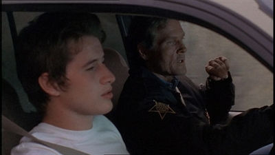 ROSWELL_-_E1X22_DESTINY_0109.jpg