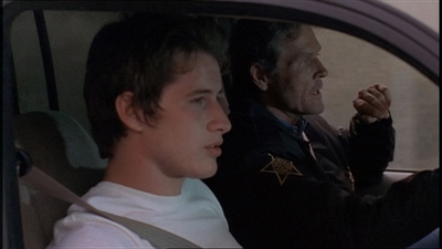ROSWELL_-_E1X22_DESTINY_0112.jpg