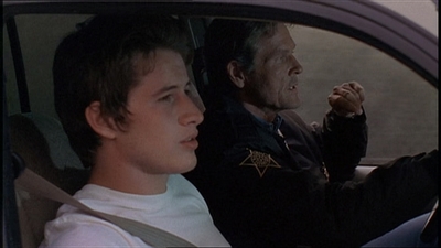 ROSWELL_-_E1X22_DESTINY_0115.jpg