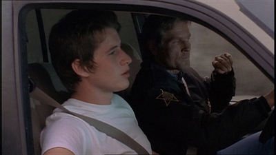 ROSWELL_-_E1X22_DESTINY_0126.jpg